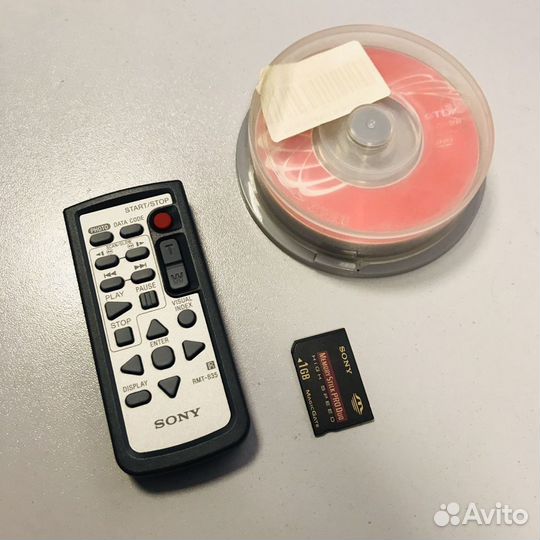 Видеокамера Sony DCR-dvd408e