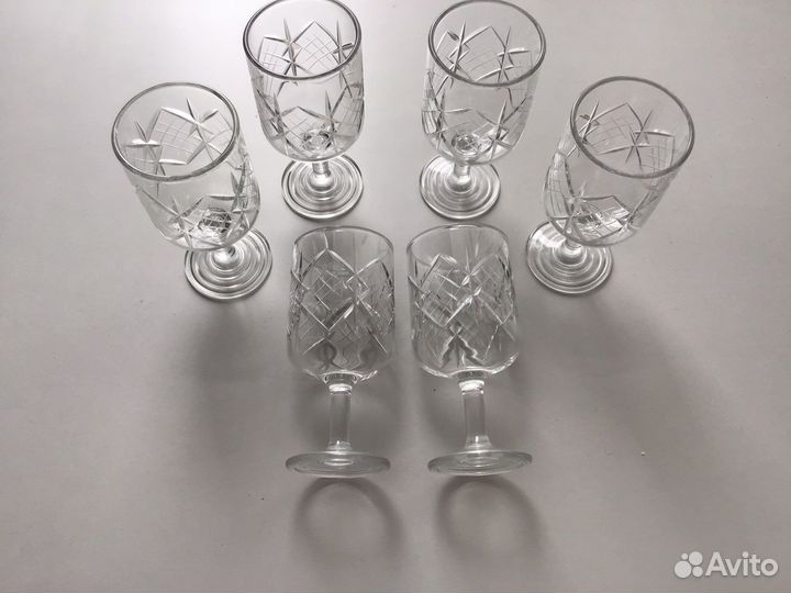 Кувшин,рюмки хрустальные
