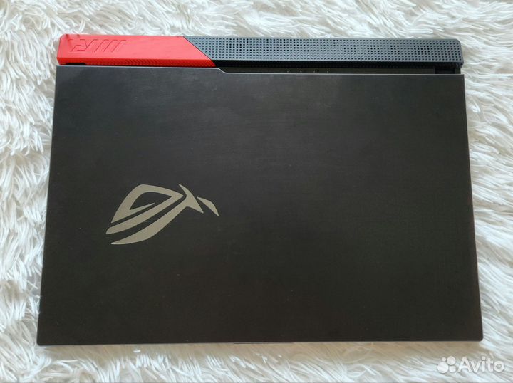 Asus Rog Strix G15 advantage edition