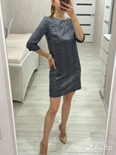 Платье инсити 42