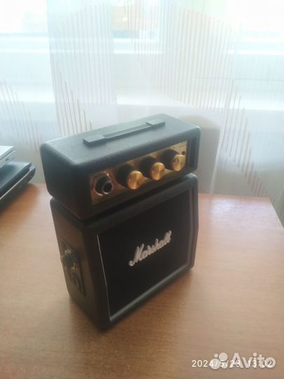 Гитарный комбоусилитель marshall