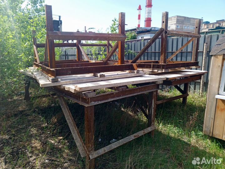 Стол каменщика