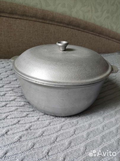 Казан алюминиевый бу 4,5 л