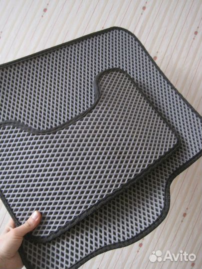 Автомобильные коврики EVA