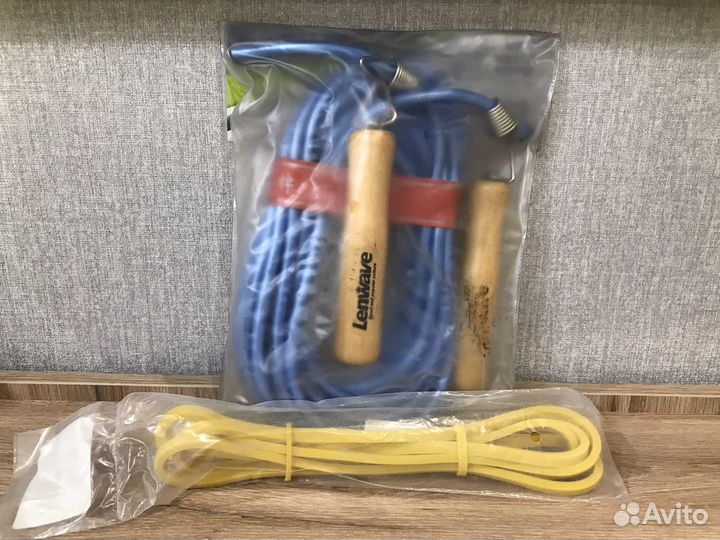 Эспандер резинка для спорта Скакалка Новые