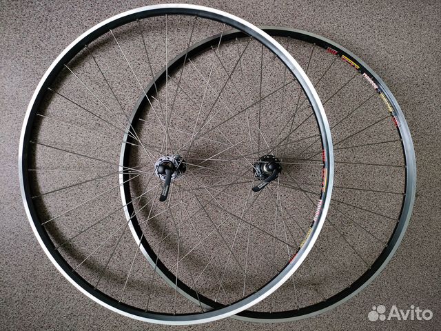 Шоссейные колеса 28