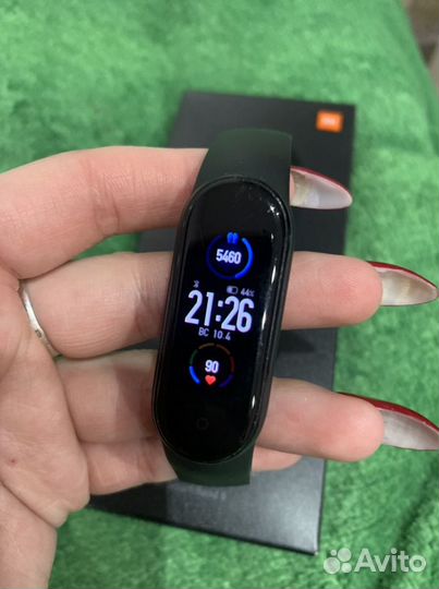 Часы xiaomi mi band 5