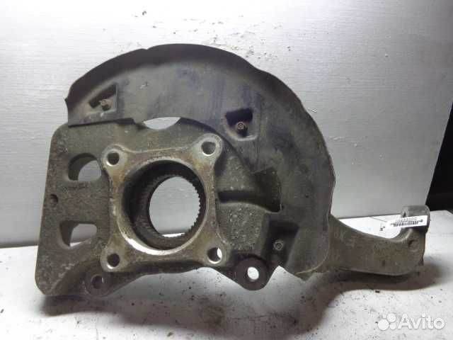 Кулак поворотный левый Ford Expedition 2 2L143K186