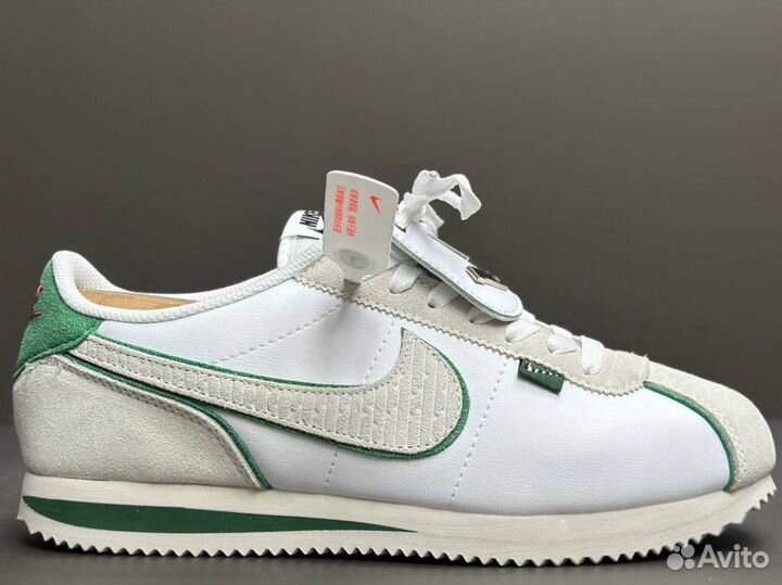 Кроссовки nike cortez