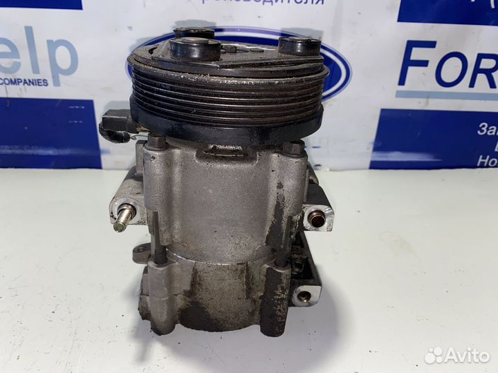 Компрессор кондиционера Ford Maverick 3,0 л 01-06