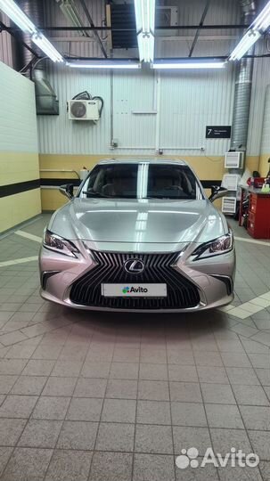 Lexus ES 2.5 AT, 2019, 63 950 км