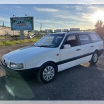 Volkswagen Passat 1.8 MT, 1993, 275 300 км, с пробегом, цена 119 000 руб.