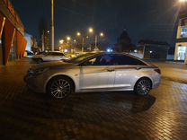 Hyundai Sonata 2.0 AT, 2011, 164 000 км, с пробегом, цена 1 090 000 руб.