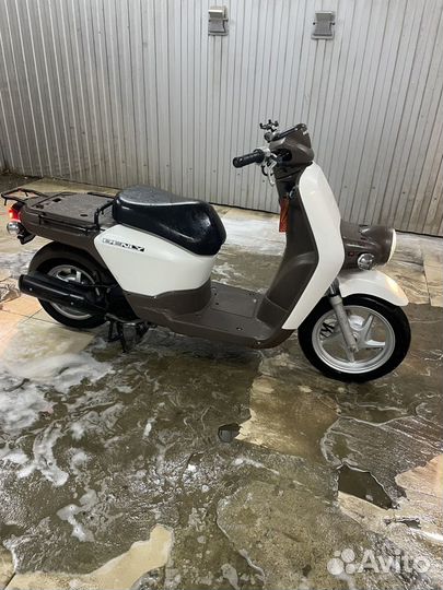 Honda benly