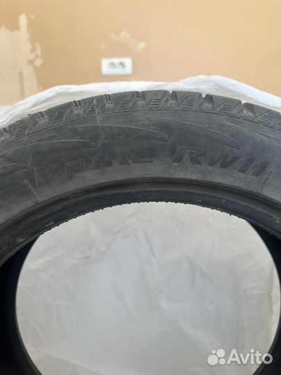 Hankook Winter I'Pike 235/50 R18