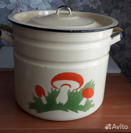 Кастрюля эмалированная 20 л