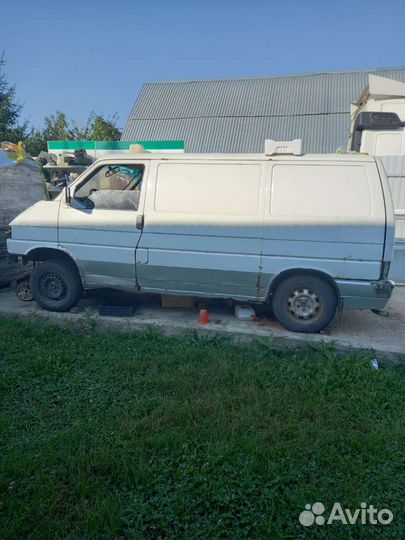Запчасти на Volkswagen Transporter T4
