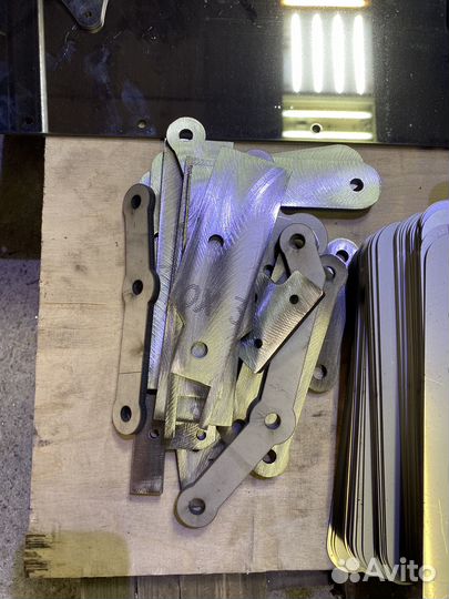 Лазерная резка листов из нержавейки, стали