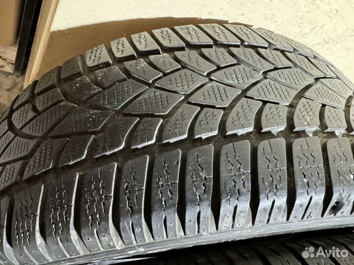 Dunlop SP Winter Sport 3D 215/50 R17