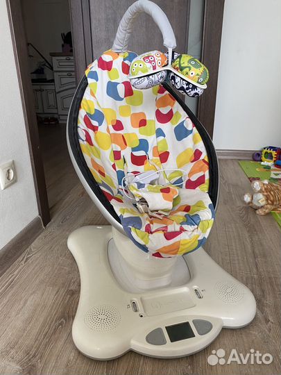 Электронные качели 4Moms MamaRoo 2.0