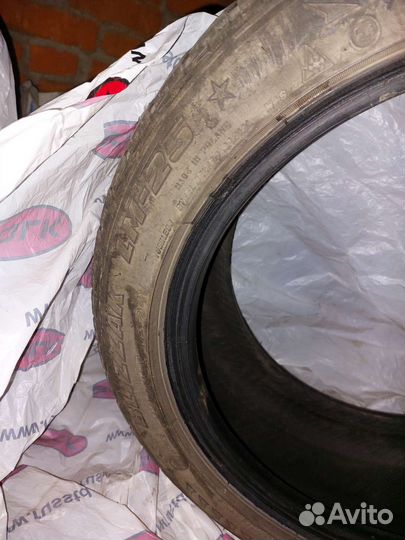 Bridgestone Blizzak LM-25 225/45 R17 V