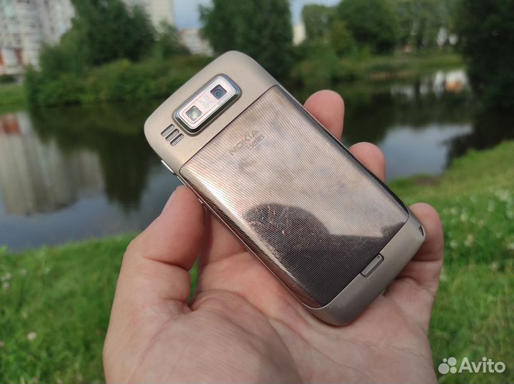 Nokia E72 Bronze Qwerty смартфон