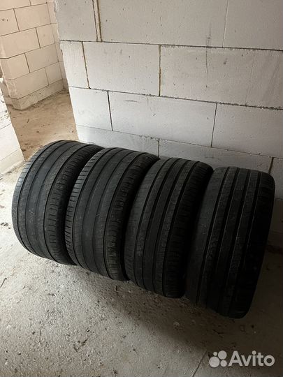 Michelin Latitude Sport 3 275/40 R20 и 315/35 R20