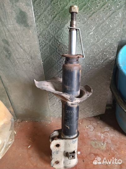 Передние стойки