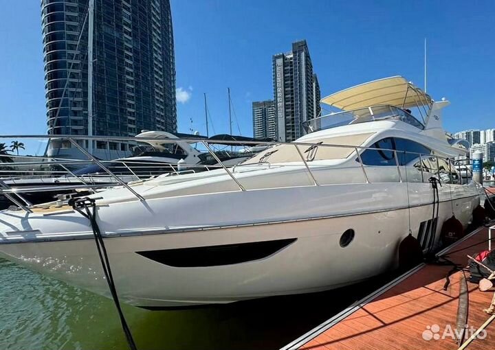 Azimut 58 2011г. Цена в РФ