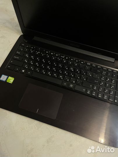 Ноутбук Asus X556UQ-DM655T 15.6