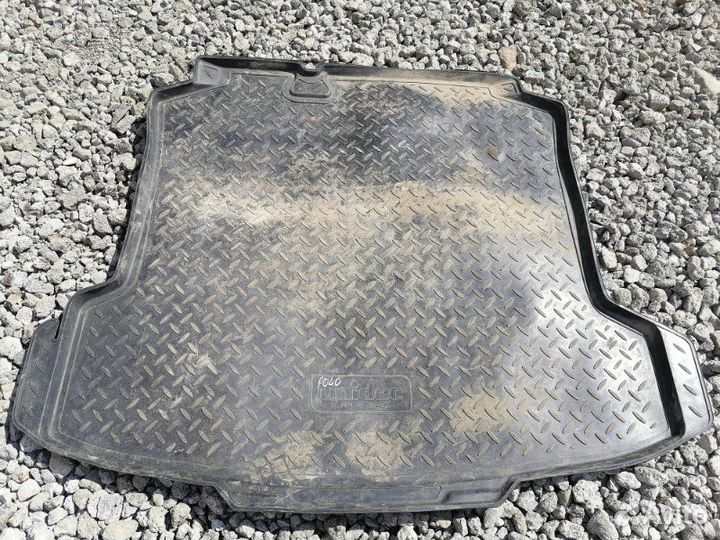 Коврик багажника Volkswagen Polo 5 1.6 CFN 2011