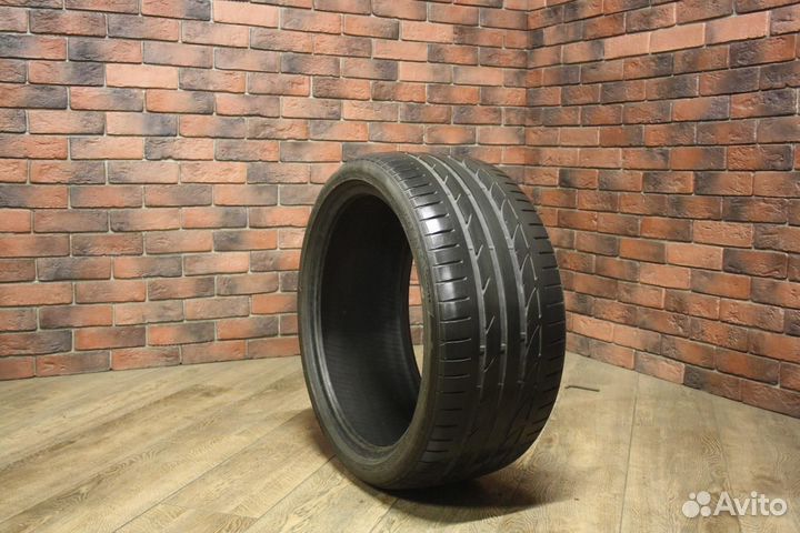 Bridgestone Potenza S001 255/35 R19