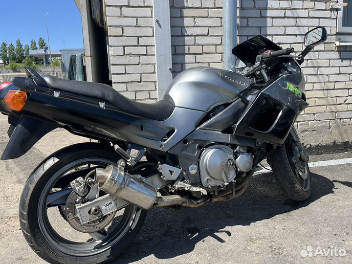 Kawasaki ZZR400-2