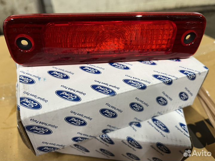 Стоп сигнал верхний Форд Транзит