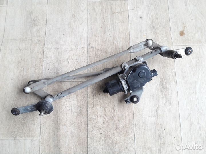 Трапеция стеклоочистителя Nissan Almera G15