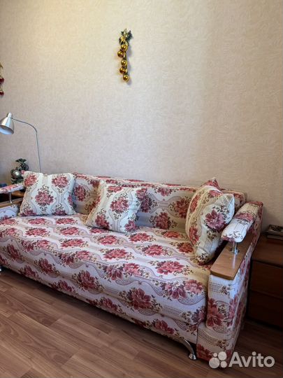 Диван прямой раскладной бу