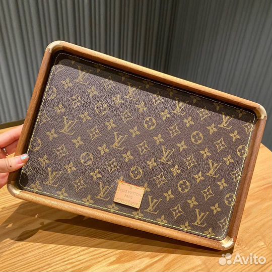 Поднос Louis Vuitton