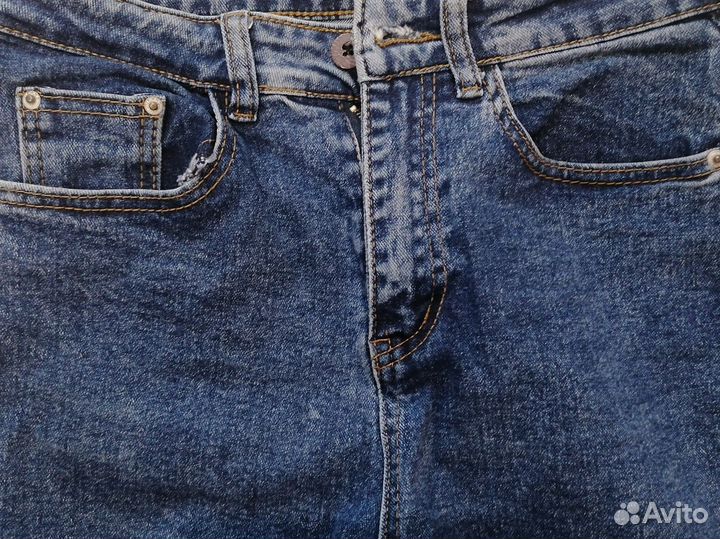 Джинсы