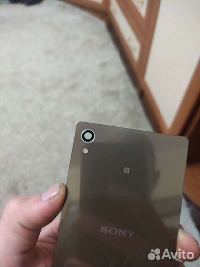 Задняя крышка Sony Xperia