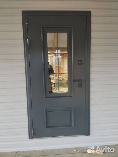 Дверь входная с установкой