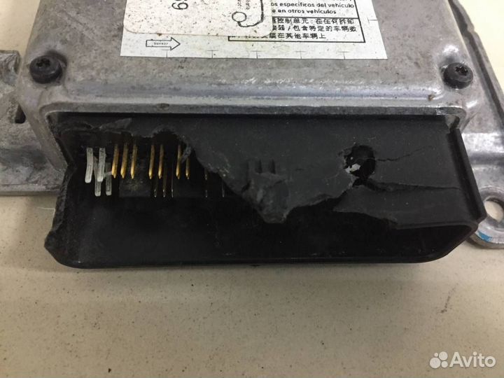 Блок управления AIR BAG Skoda Octavia A8 2019