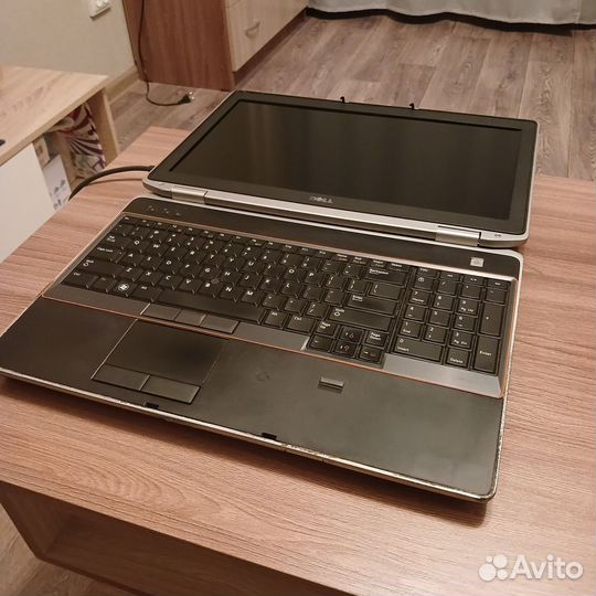 Dell latitude E6520