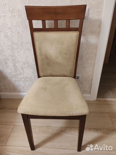 Стул обеденный