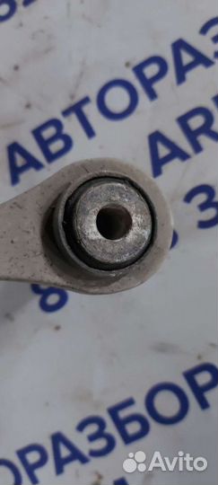 Рычаг задний левый на Volkswagen Phaeton