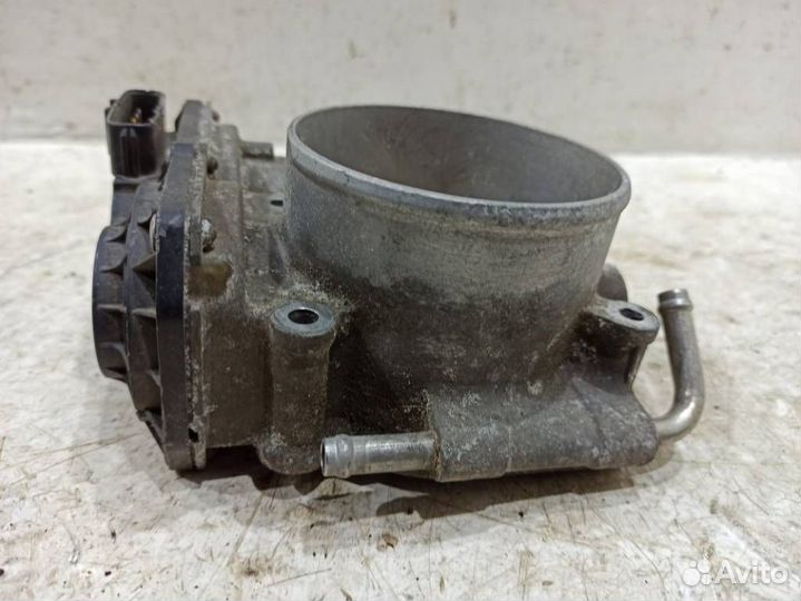 Дроссельная заслонка