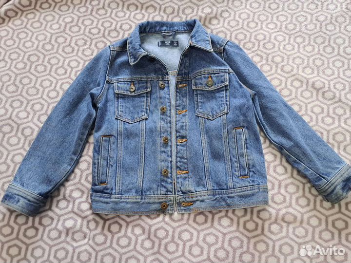 Джинсовая куртка