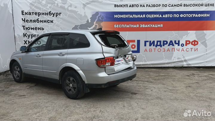 Переключатель поворотов подрулевой SsangYong Kyron