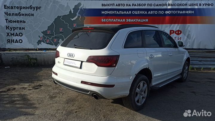 Козырек солнцезащитный правый Audi Q7 4L0857552