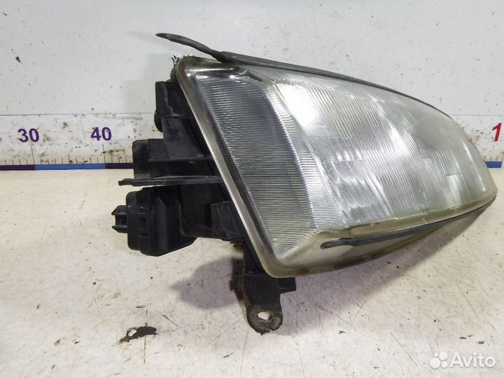 Фара правая Opel Vectra B