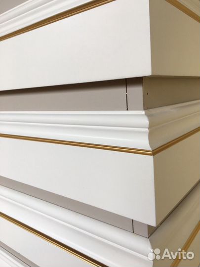 Установка плинтусов